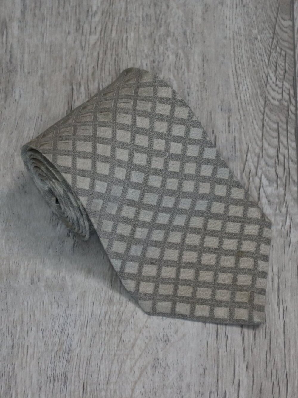 Gianni Versace Silk Tie Gray Geometric Pattern Vintage Tie - Flawed (as is)
